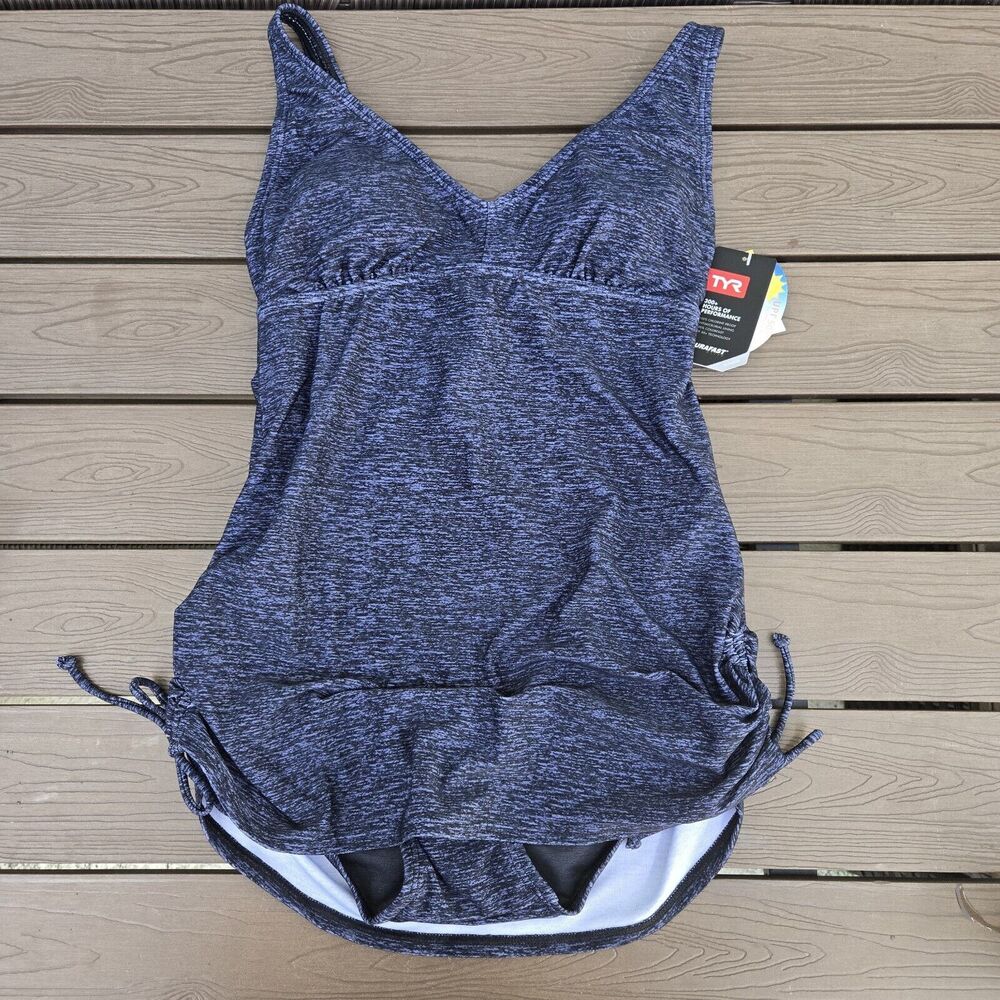 TYR Durafast Elite MantraV-Neck Sheath Black Women 1-PC Swimsuit SZ 8 New